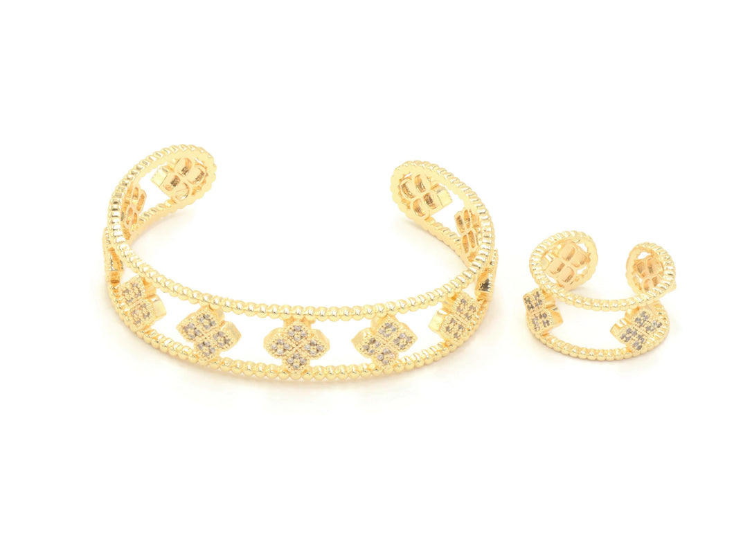 PRINCESS FLOWER CUBIC STONE CUFF  BANGLE RING.