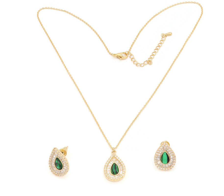 Gorgeous Emerald Pendant and Earring Set
