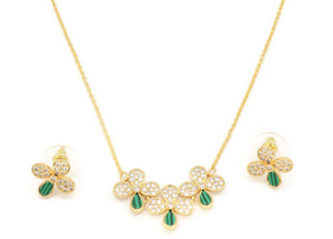 Women's Chain Pendant  Zircon and green ceramic stone