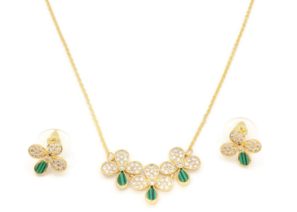 Women's Chain Pendant  Zircon and green ceramic stone