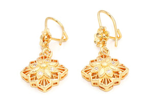 Women's Floral designed Unique Dangling earring.